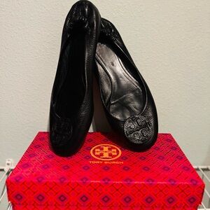 Tory Burch Black Leather Flats